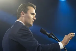 Uwahoze ari umupfumu yahakanye ko amarozi yagambiriwe kuri Charlie Kirk ari yo yamuhitanye
