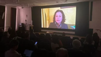 Mary Eberstadt yavuze ko urwango abantu banga Abayahudi rufata intera nka “porunogarafiya nshya”