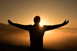 Kwiyambura umuntu wa kera no kwambara umushya — Pastor Christian Gisanura 
